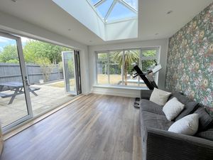 Red Barn Close- click for photo gallery